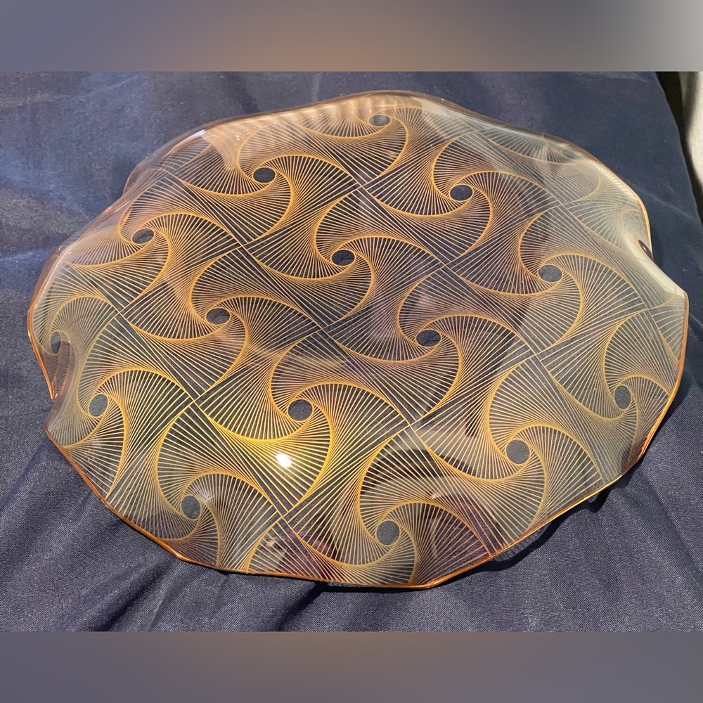 Vintage Coronaglas serving platter or tray with ruffled gold rim from Denmark - Picture 4 of 13